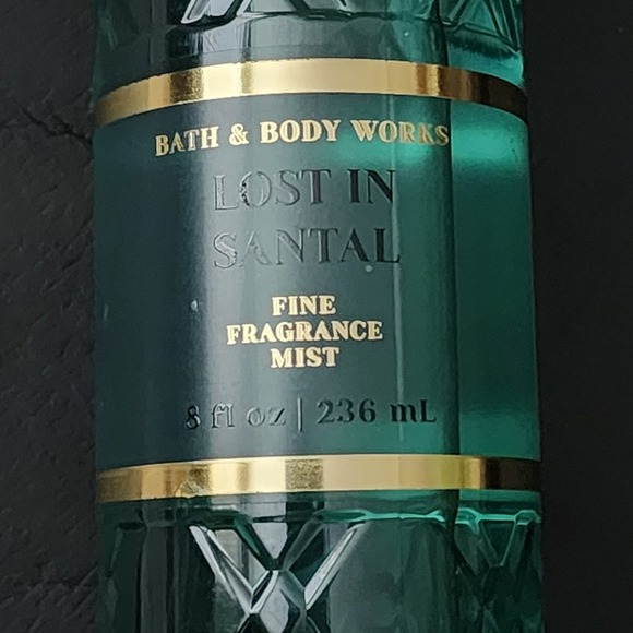 Bath & Body Works Lost In Santal Fine Fragrance Mist Spray Splash 8 oz - Picture 2 of 4